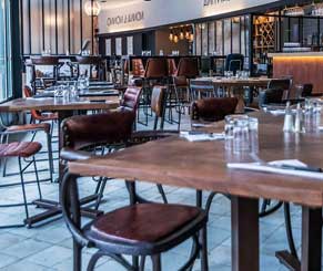 Restaurant inside showcase 3